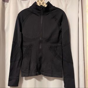 Fabletics Mia Seamless Mock Neck Zip Jacket Perforated
